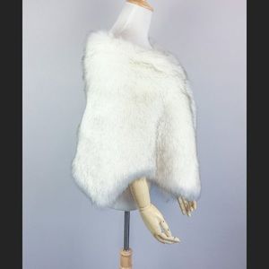 Gorgeous shawl-perfect for winter wedding